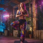 Alternative looking hippy style woman wearing Alex Tooth Inner Flight FlowState Pants.